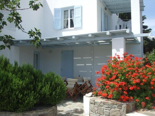 Villas Georgy パロス島 エクステリア 写真